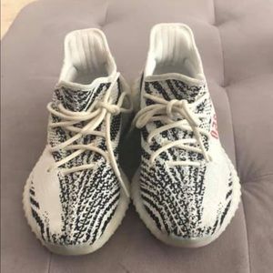 Yeezys- zebra ( like new!)